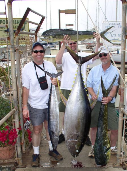 5-23-04
Ahi number 3 for the year. And what a dandy! Weighing in at 163 pounds. The Mahi Mahi and Ono were a nice bonus.
