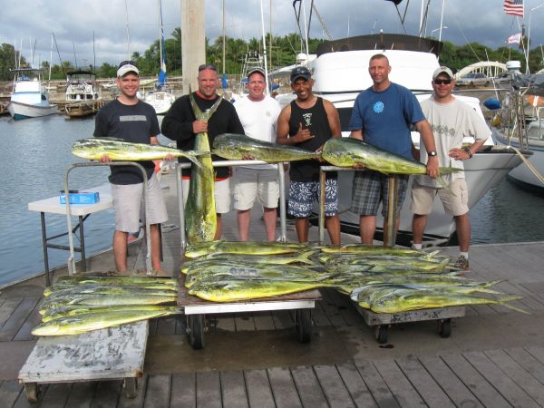 11-6-09
27 Mahi Mahi All Right!! Charles, David, Jason, Kenneth, Justin and Santiago got rid of the banana's they brought and got down to the business of catching fish.
