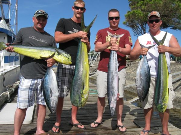 5-11-2012
Double fisted fishing photos are the best. Nice work men.
