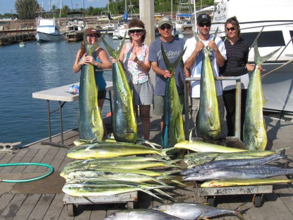 5-16-09
The Lucky Brogan gang wanted some Mahi Mahi action and they got it! Not to mention the Ono's and Yellowfin too. What an awesome day.
