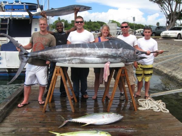 8-5-2012
CLEAN SWEEP AWESOMENESS! A nice 275# Blue Marlin topped off another great day on the Foxy Lady.
