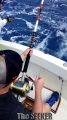 Seeker_4-19-15_fish_on_chupu_sport_fishing_charters_h2o_adventures_hawaii.jpg
